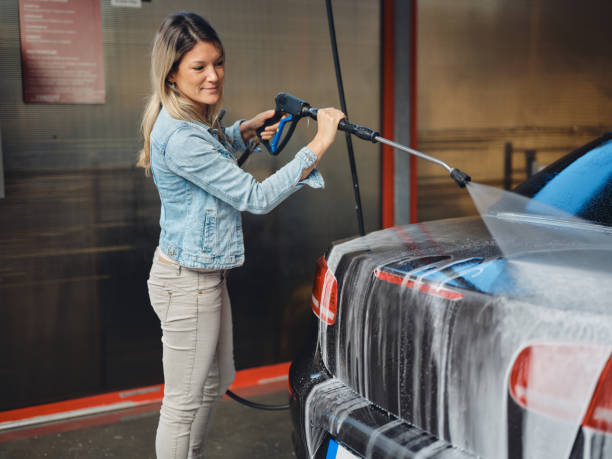 Garage Pressure Washing in Mono Vista, CA